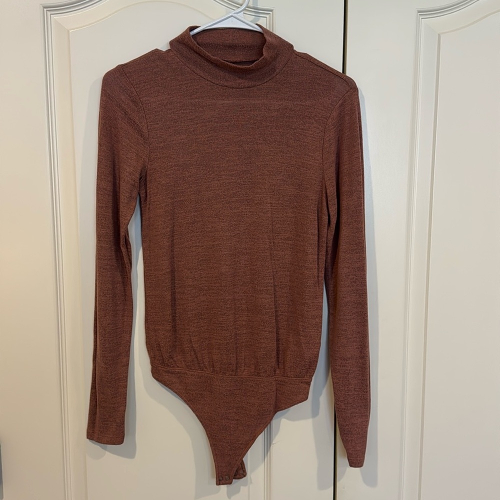Abercrombie & Fitch S Terracotta Turtleneck Bodysuit